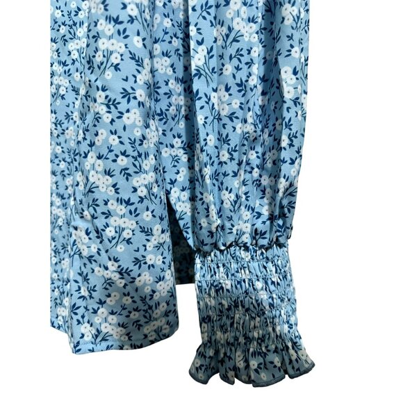 Blue & White Ditsy Floral Button Front Blouse 2X PLUS Smocked Cuffs Feminine - Picture 3 of 7